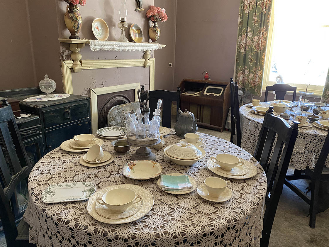 FOOD glorious food - Even the Hotel in Old Tailem Town is set ready for some Devonshire Tea action. You never know what's around the next corner. Stay tuned.